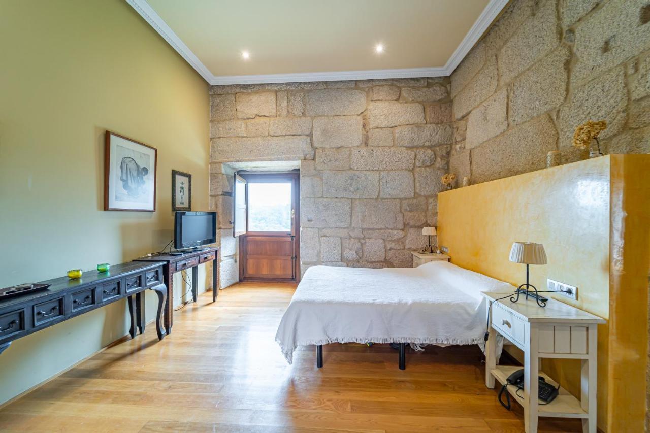 Casa Rural Pazo San Damian Amoeiro Екстериор снимка