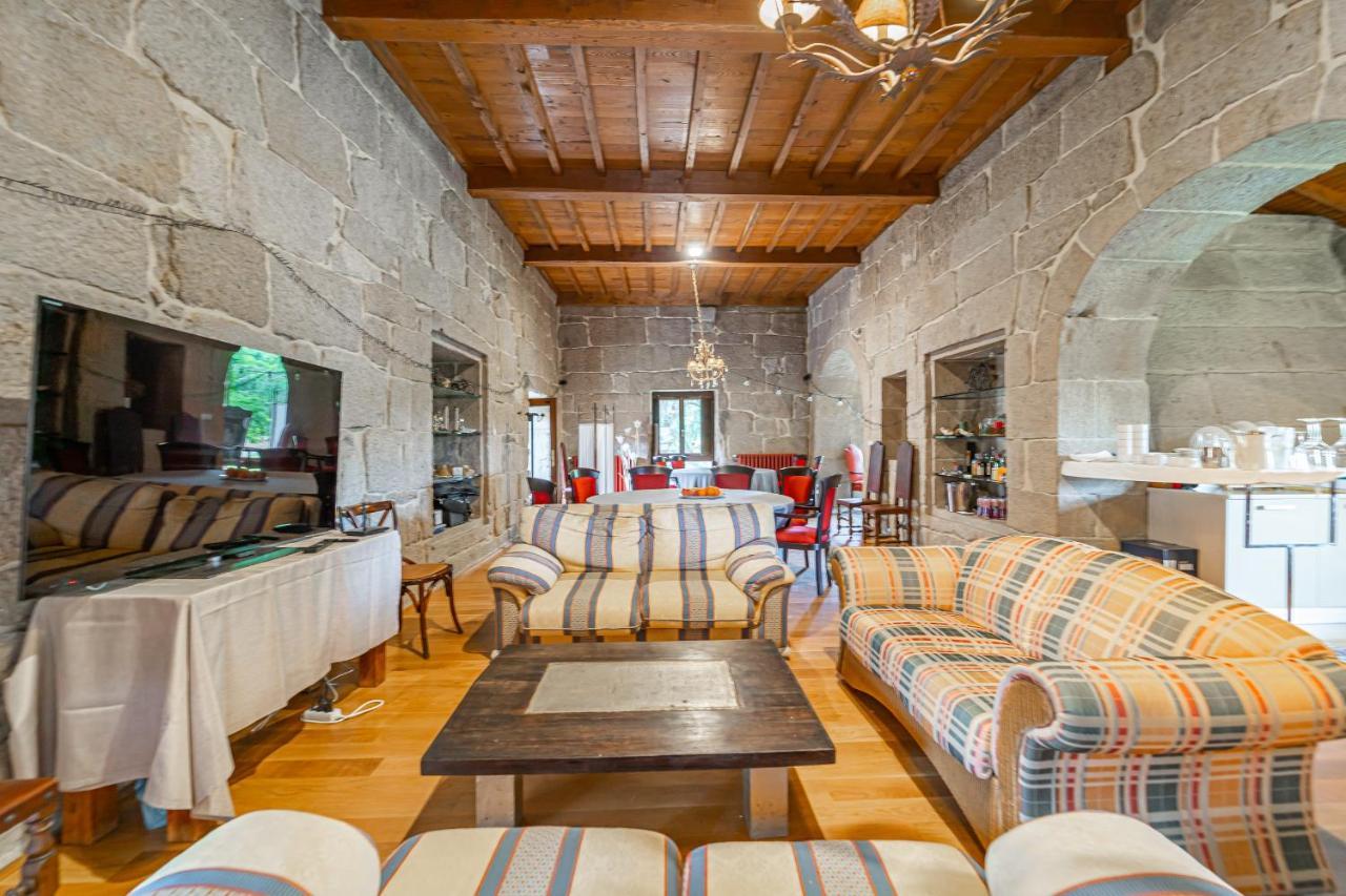 Casa Rural Pazo San Damian Amoeiro Екстериор снимка